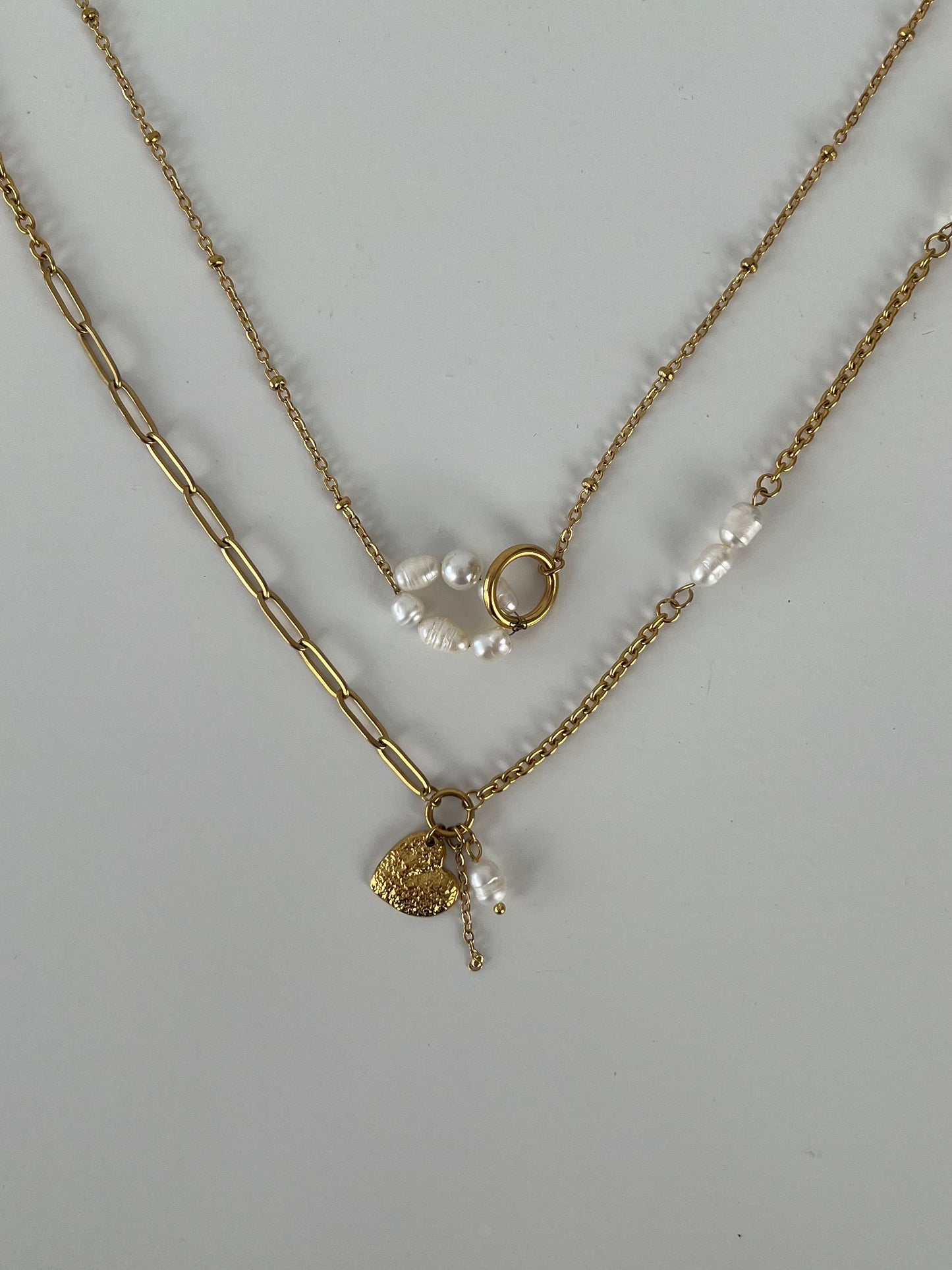 Ketting gouden rondje met parels