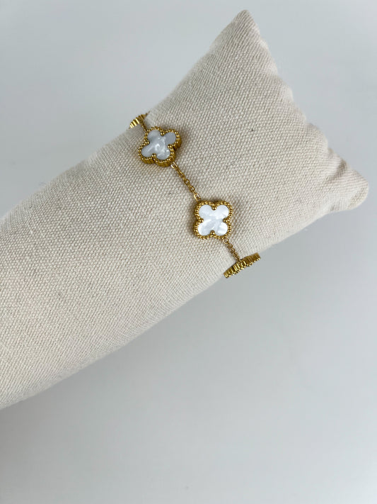 Armband gekleurde klavers