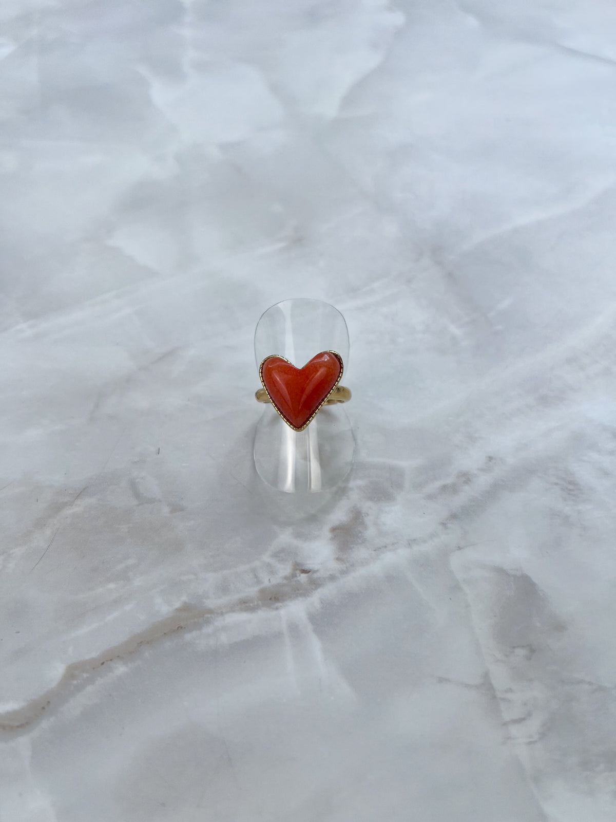 Ring hart met gekleurde steen