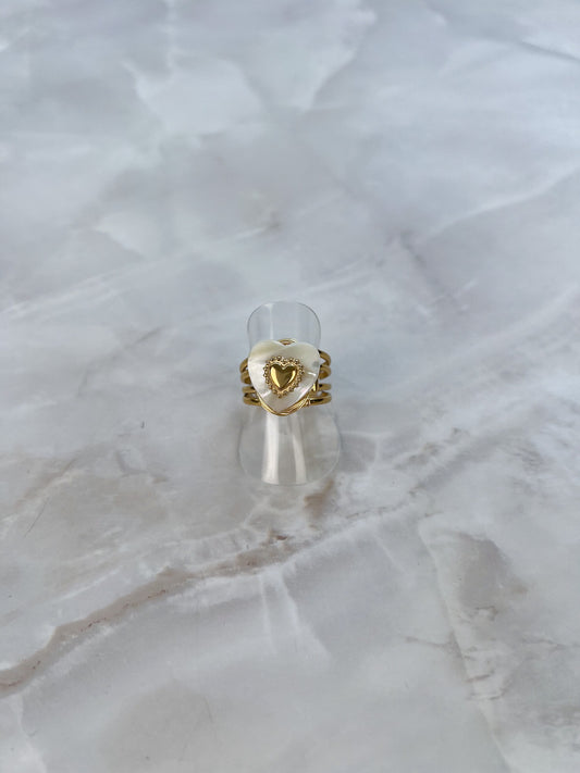 Ring hart vorm steen
