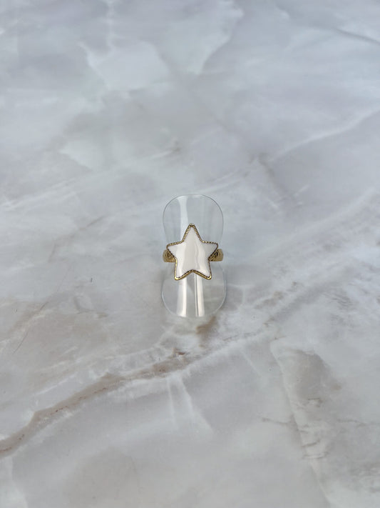 Ring gekleurd sterretje