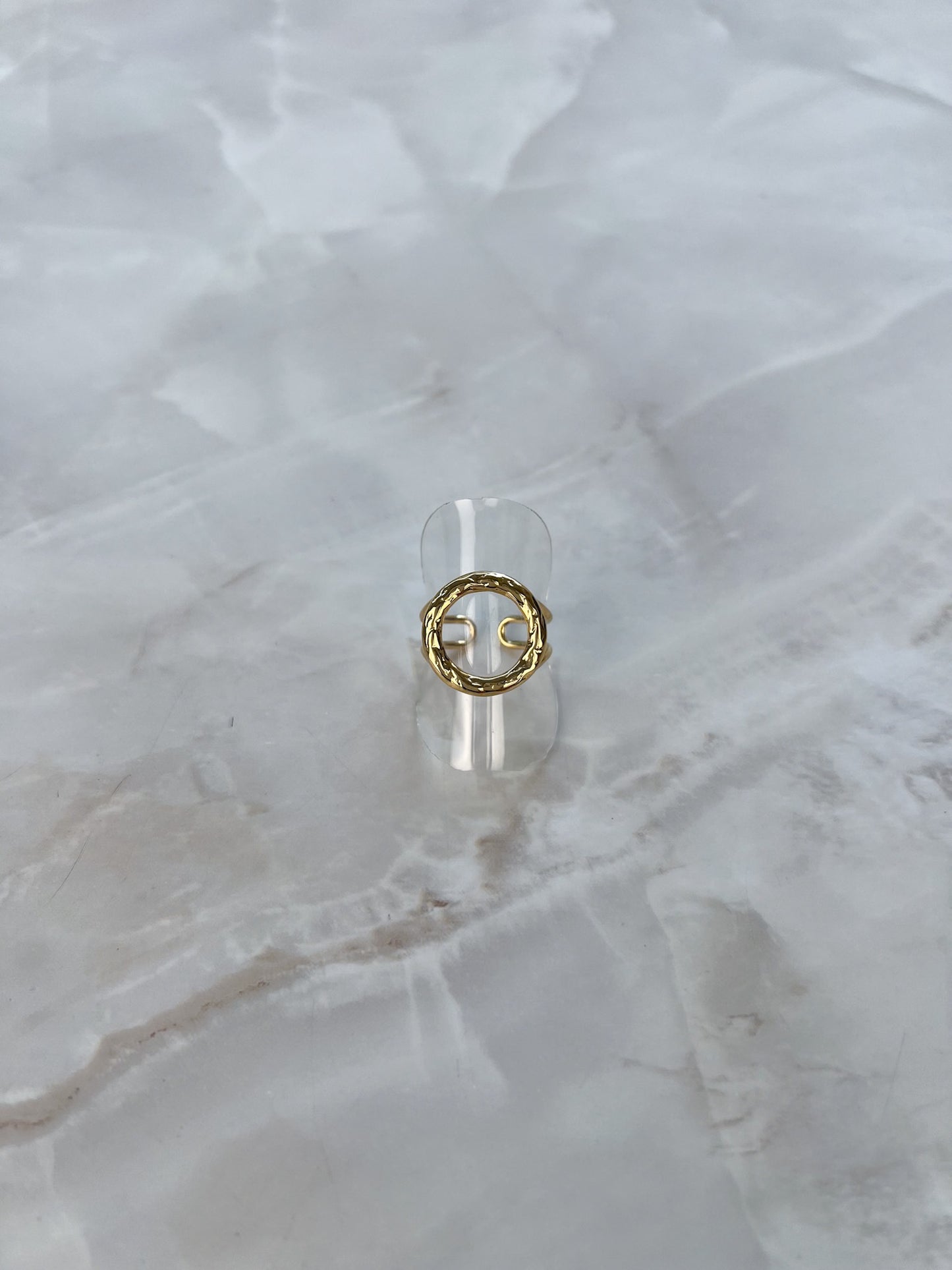 Ring kleine O met patroon