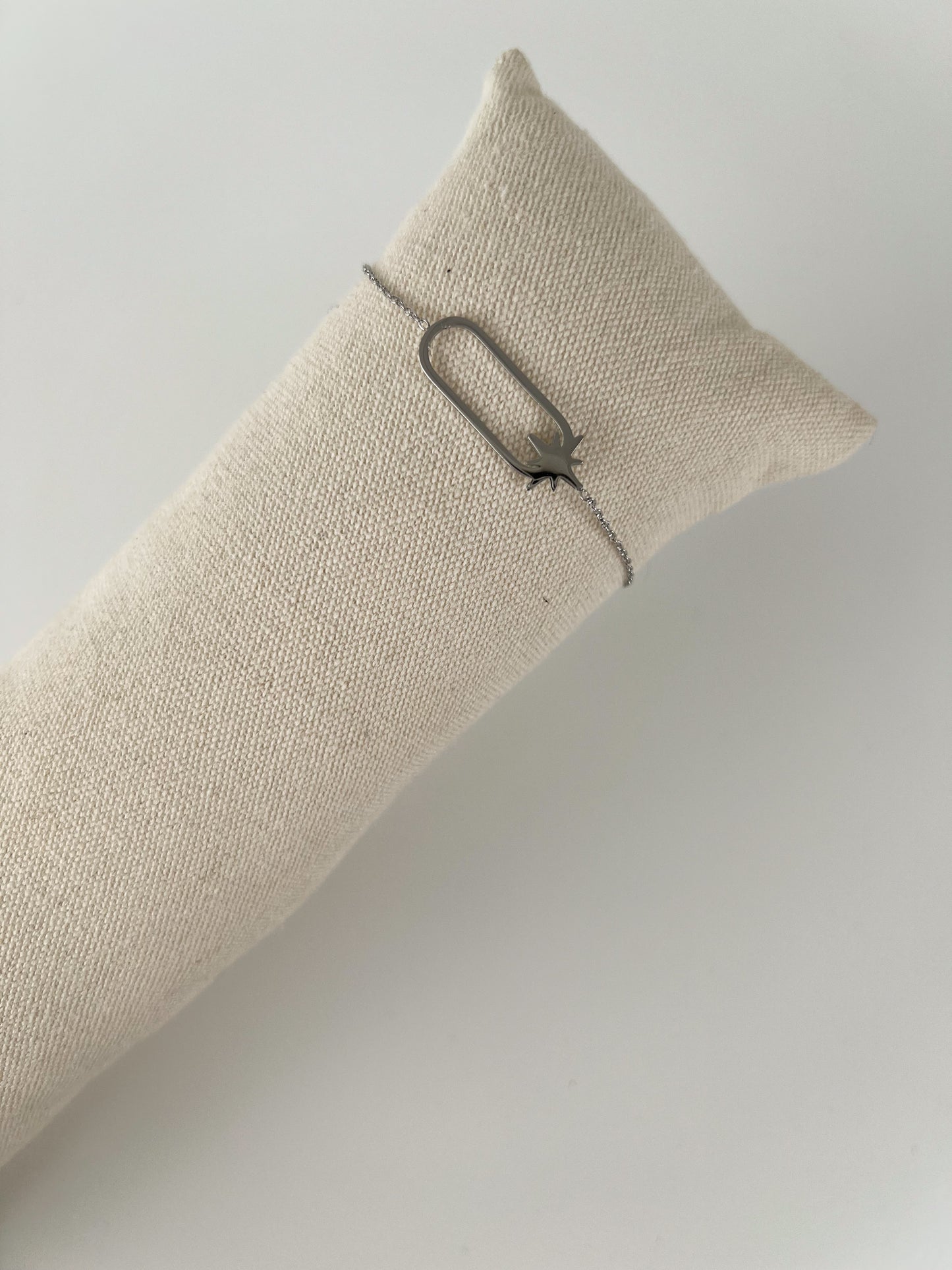 Armband ovaal met ster