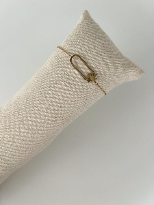 Armband ovaal met ster