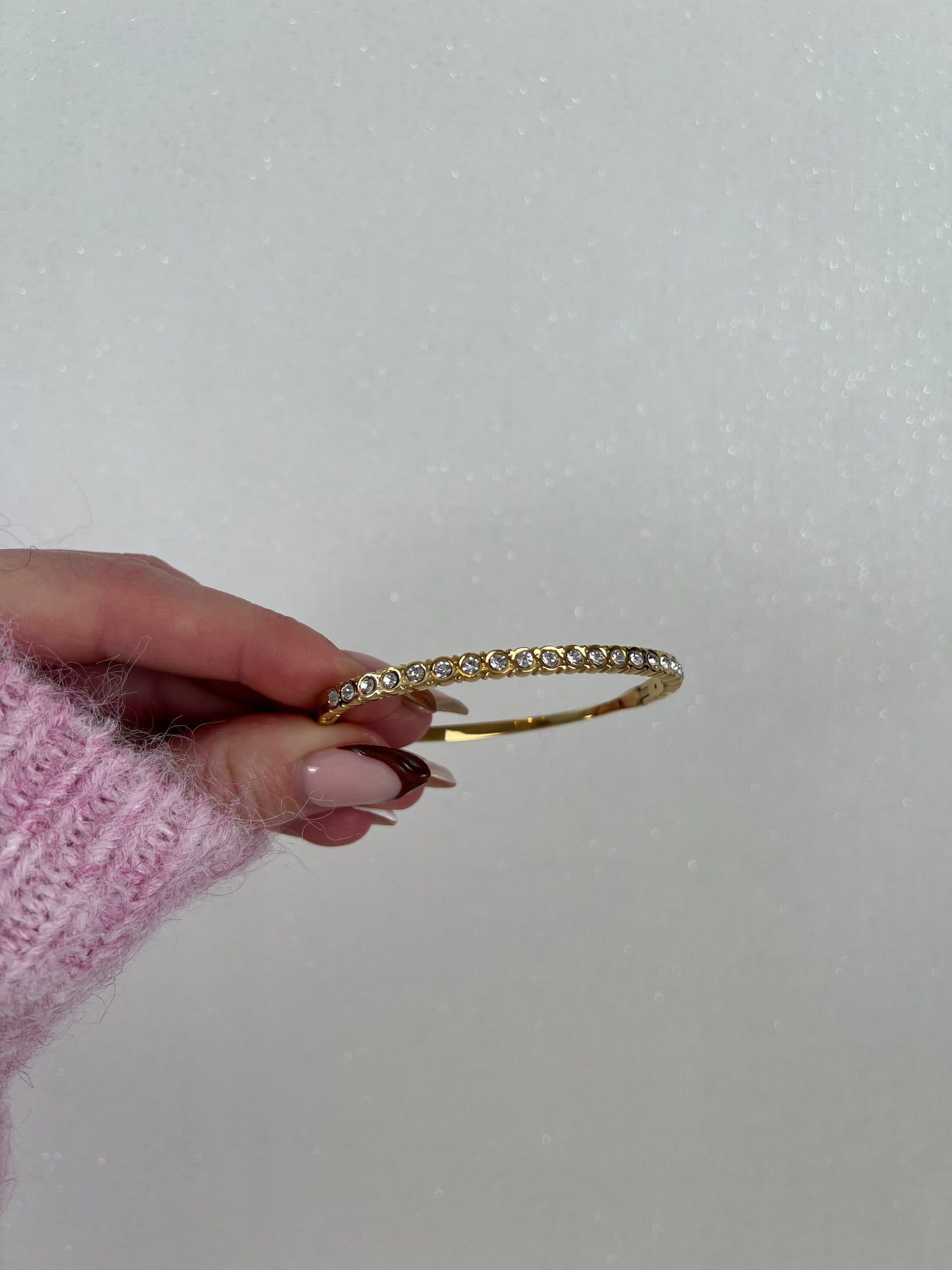 Click bangle full strass