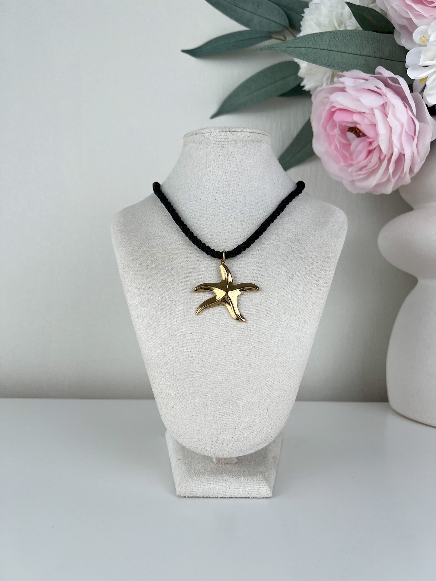 Ketting met touw en zeester bedel