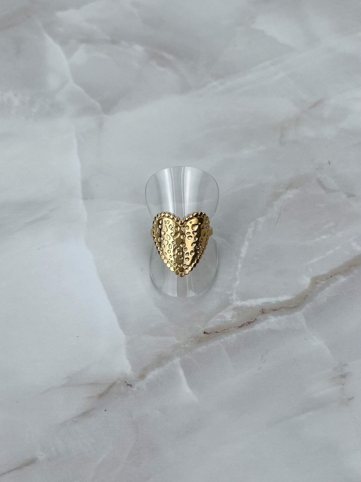 Ring plat hart met patroon