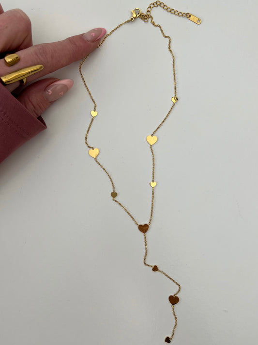 Ketting hartjes in een V