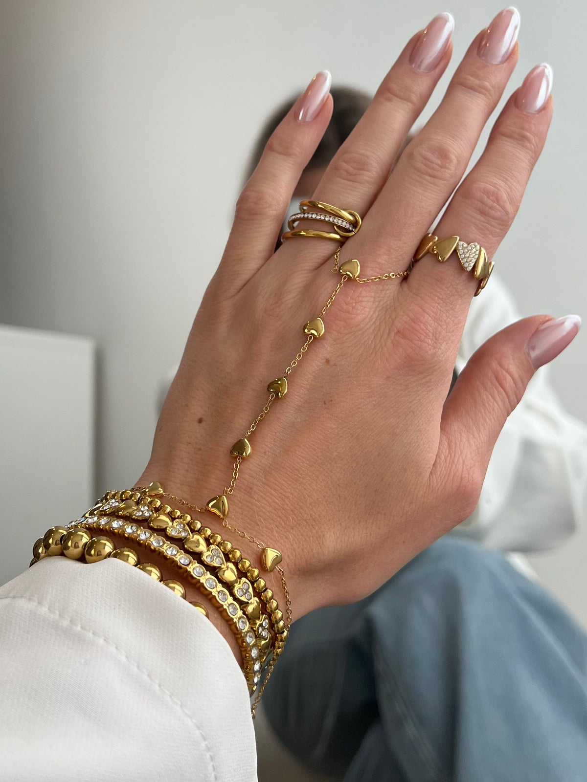 Handchain hartjes op een rij strass