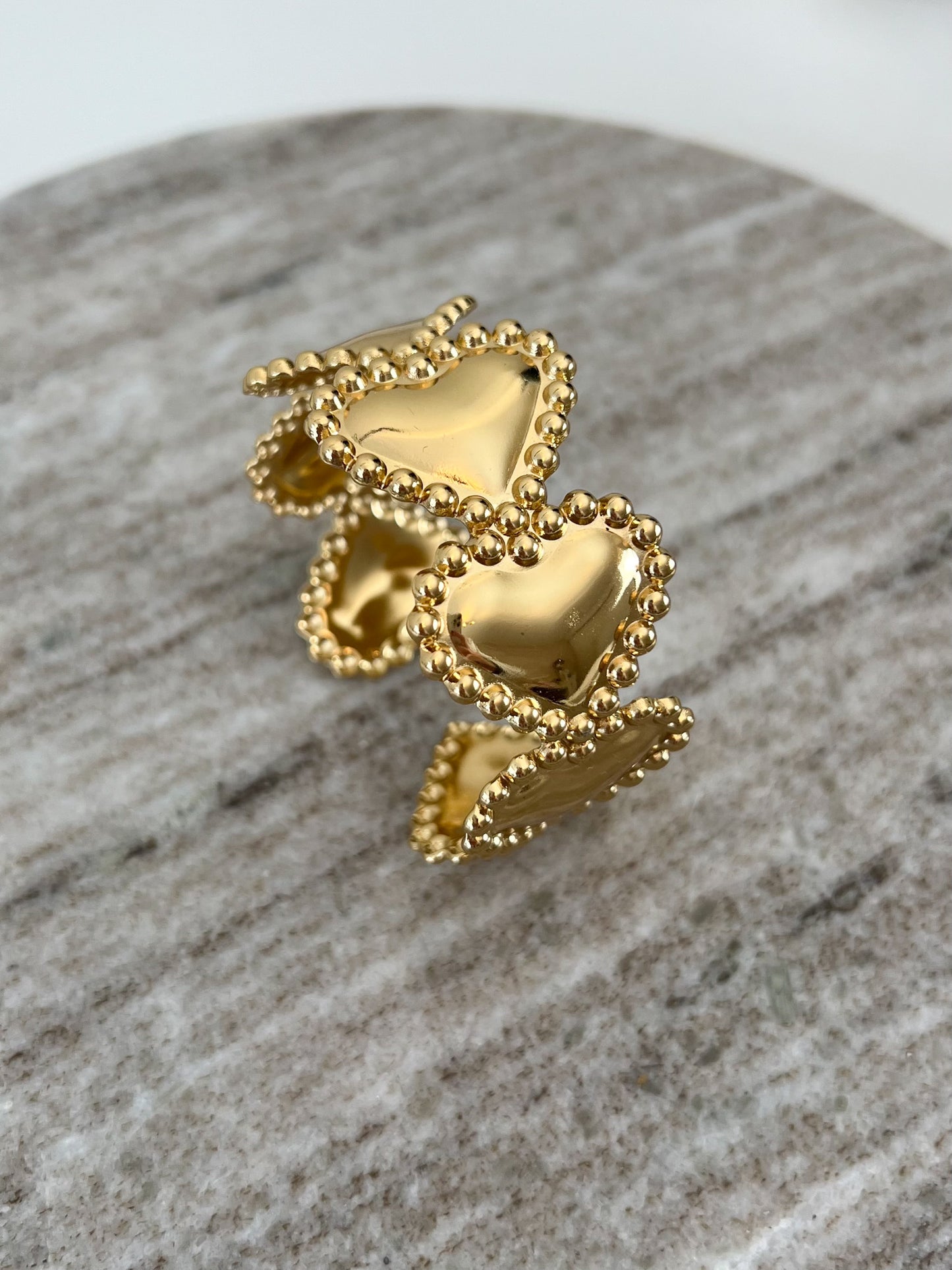 Bangle armband statement hartjes zij met dots