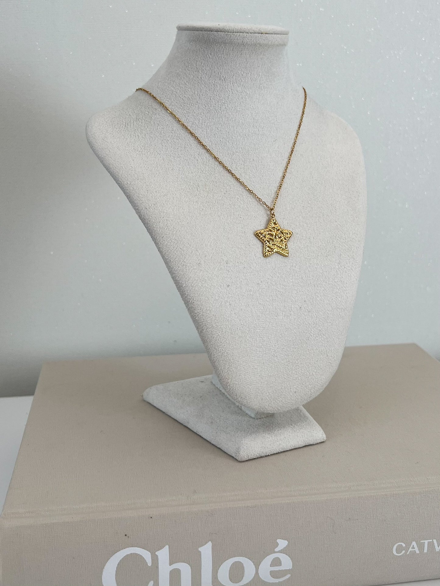 Ketting met ster bedel