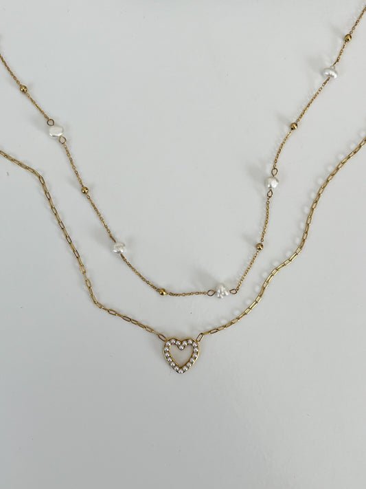 Ketting met pareltjes en balletjes