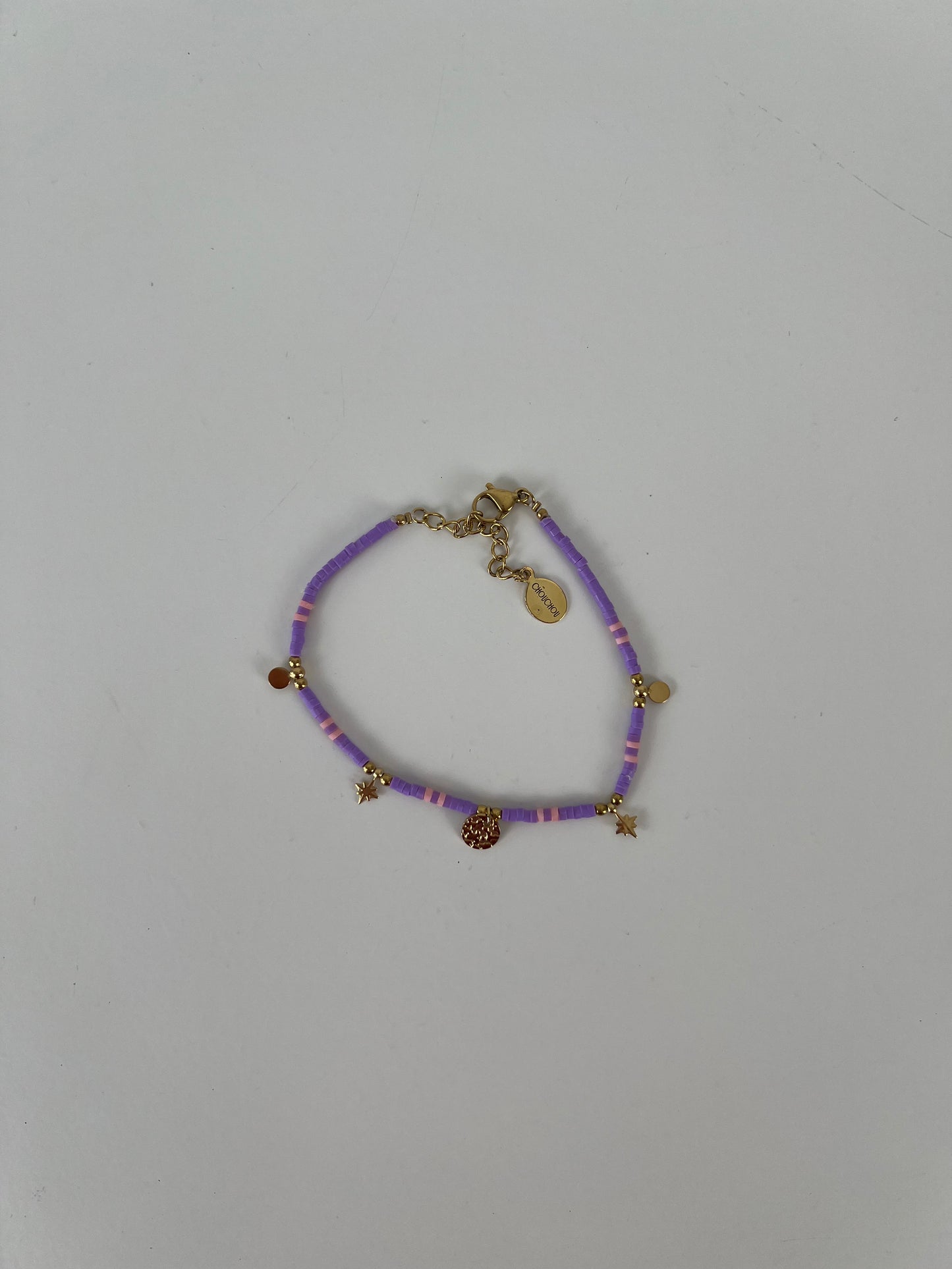 Armband fijne kraaltjes met bedeltjes