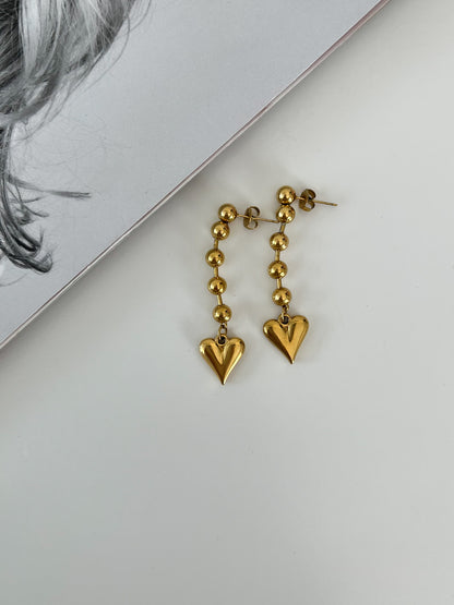 Oorbellen balletjes met lovely heart