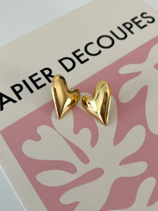 Studs oorbellen asymmetrische hart