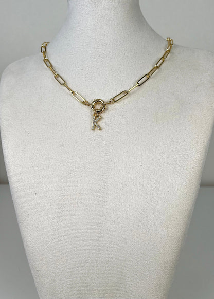 Strass letter necklace voorsluiting