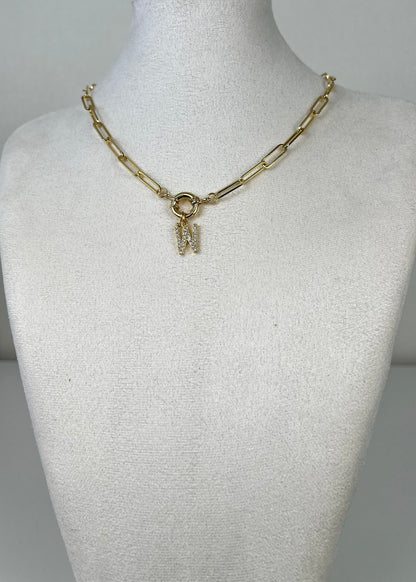 Strass letter necklace voorsluiting