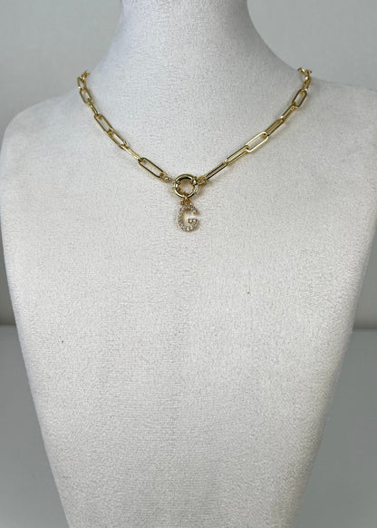 Strass letter necklace voorsluiting
