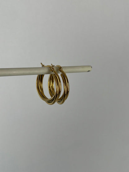 Oorbellen gedraaide hoops