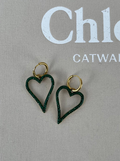 Oorbellen hart hanger met groene strass steentjes