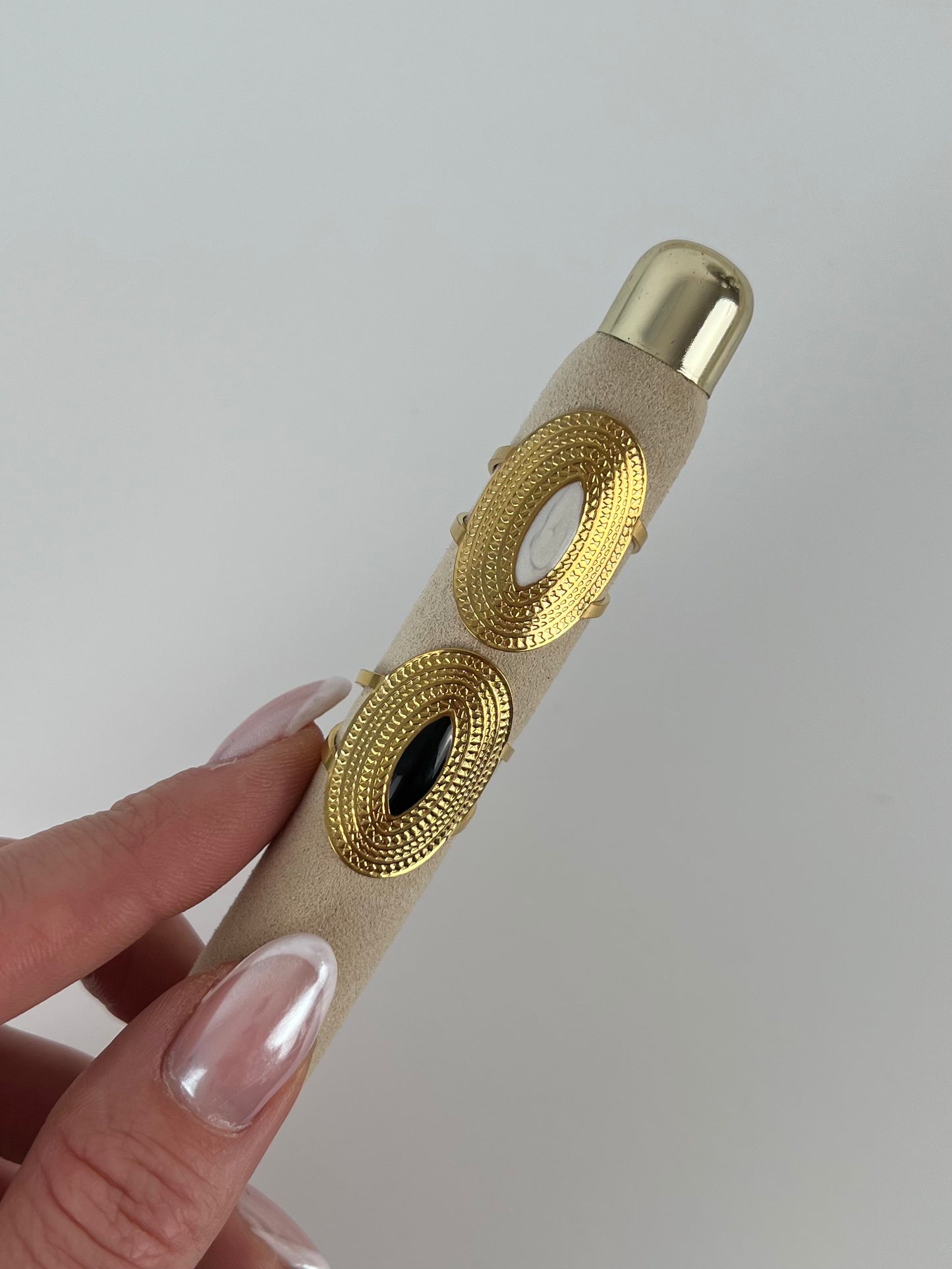 Statement ring ovaal met patroon en platte steen