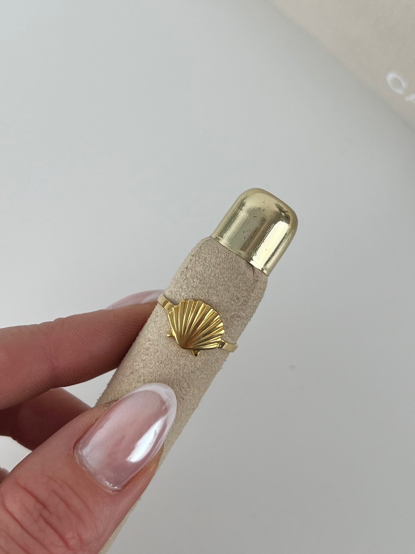 Ring schelp goud #2