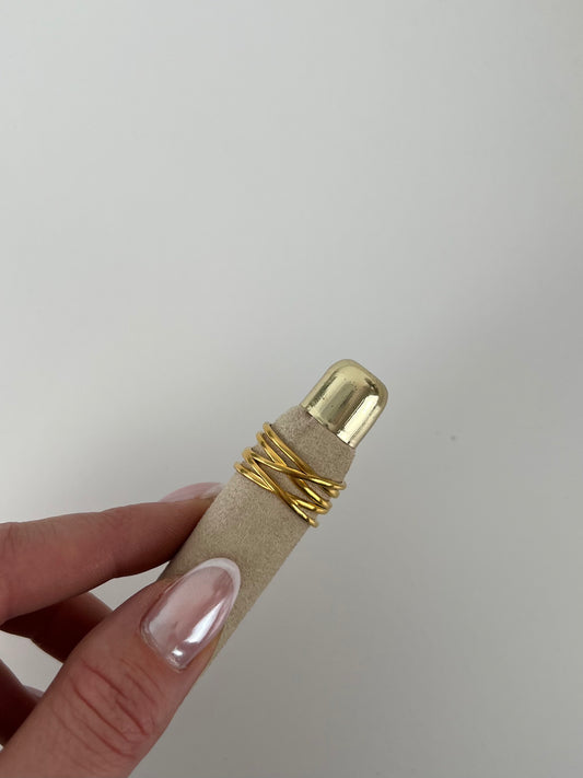 Ring vijf lagen gekruisd