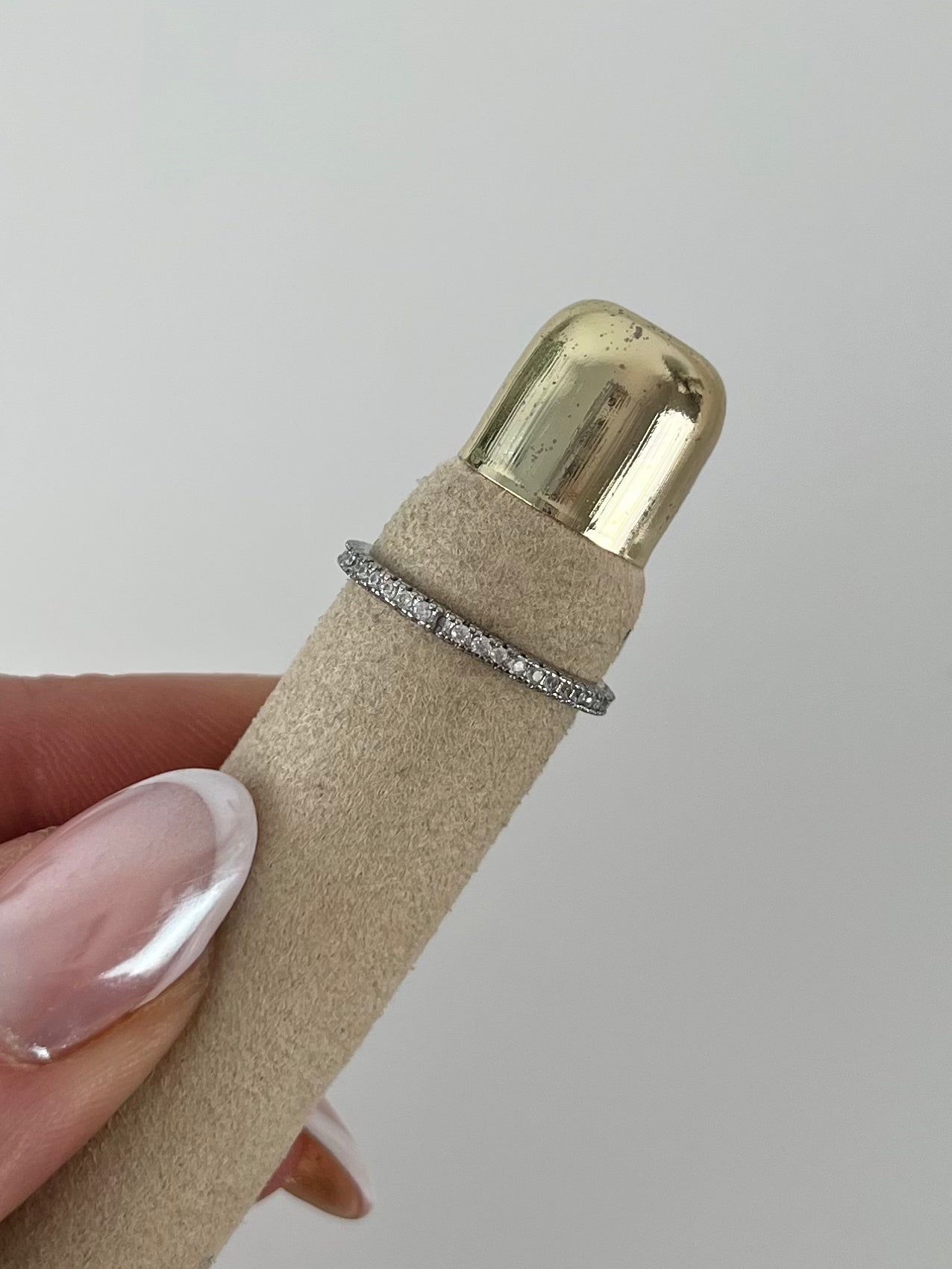 Fijn ringetje allround strass