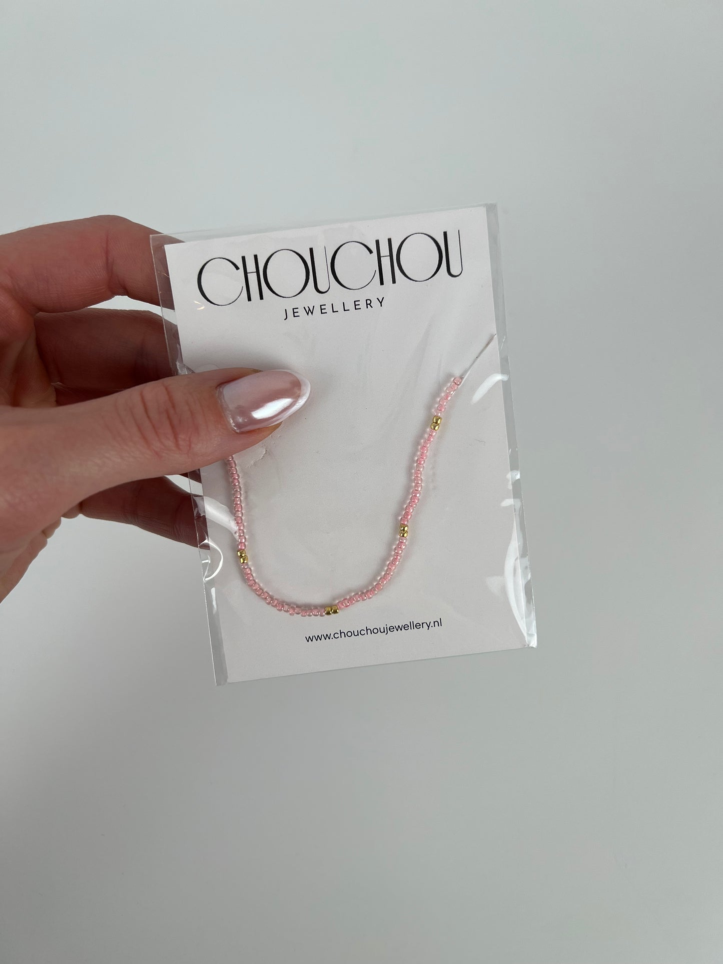 Ketting gekleurde glaskraaltjes