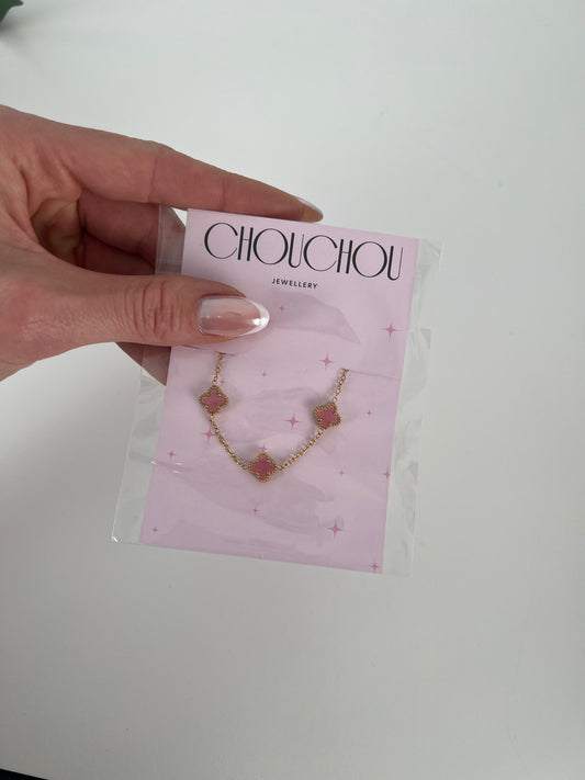 Armband gekleurde klavers
