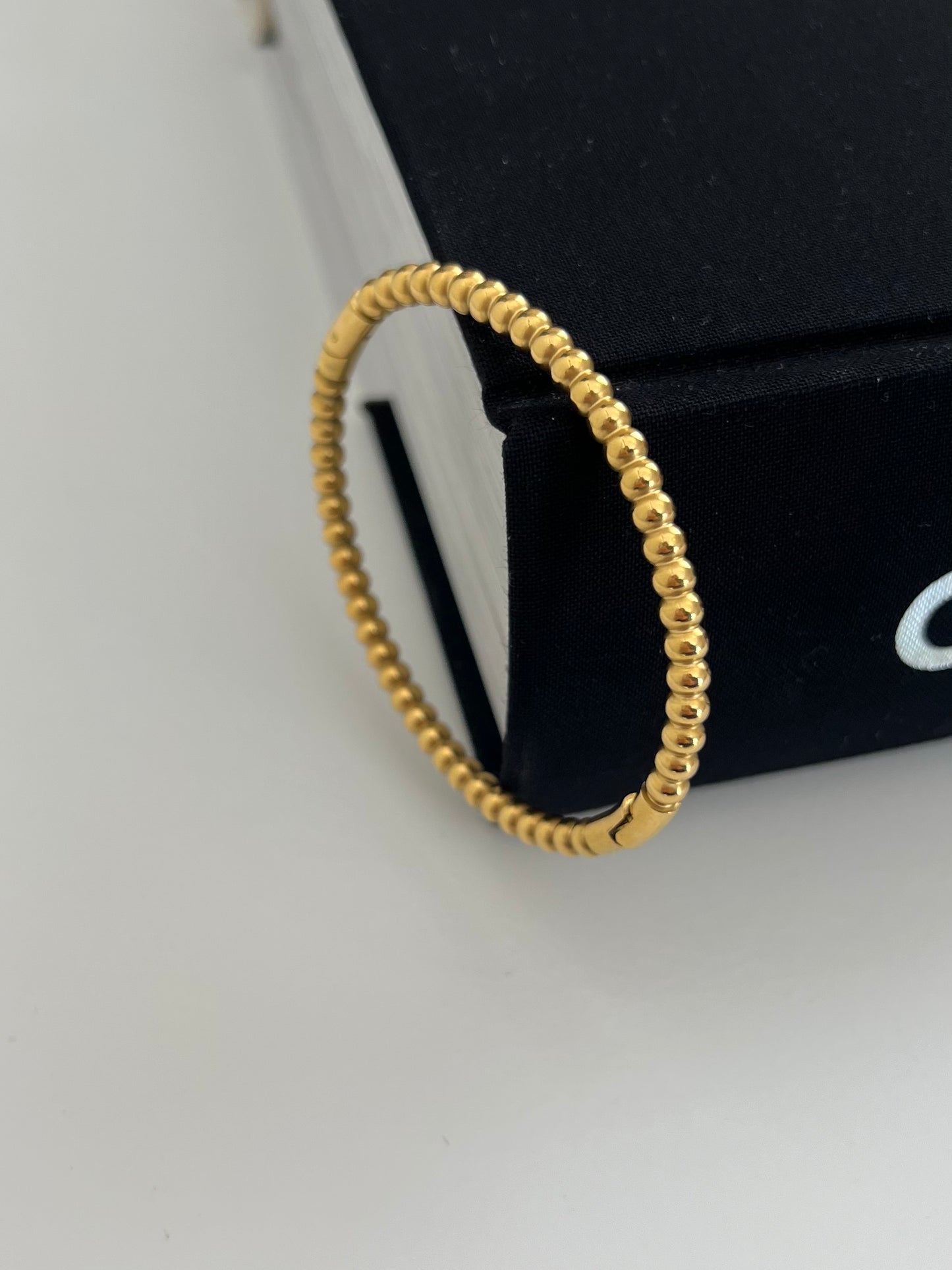 Ribble click bangle