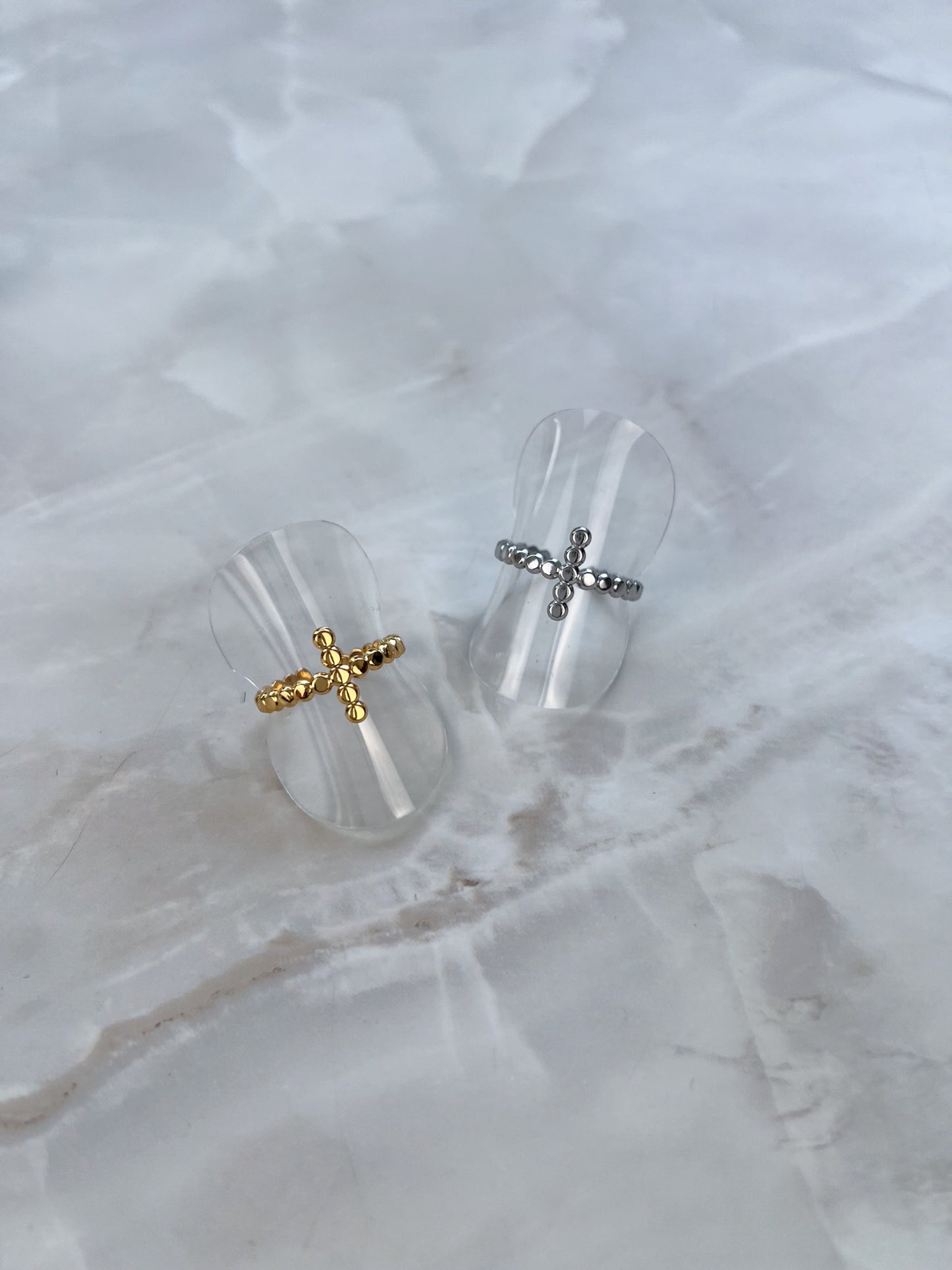 Ring plus with dots