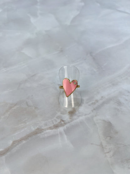 Ring met roze hartje met steentje