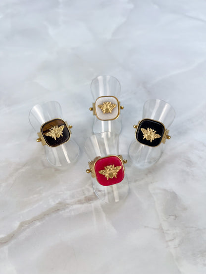 Ring steen met bij