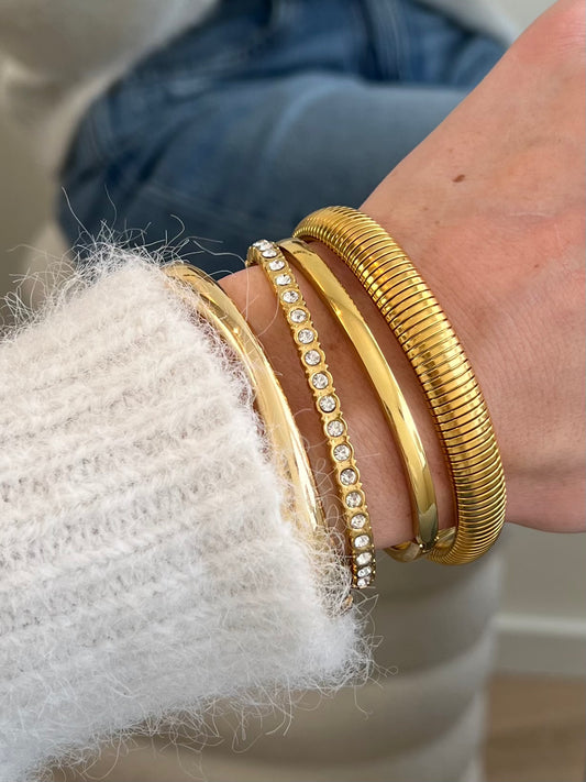 Click bangle full strass