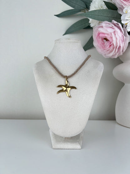 Ketting met touw en zeester bedel