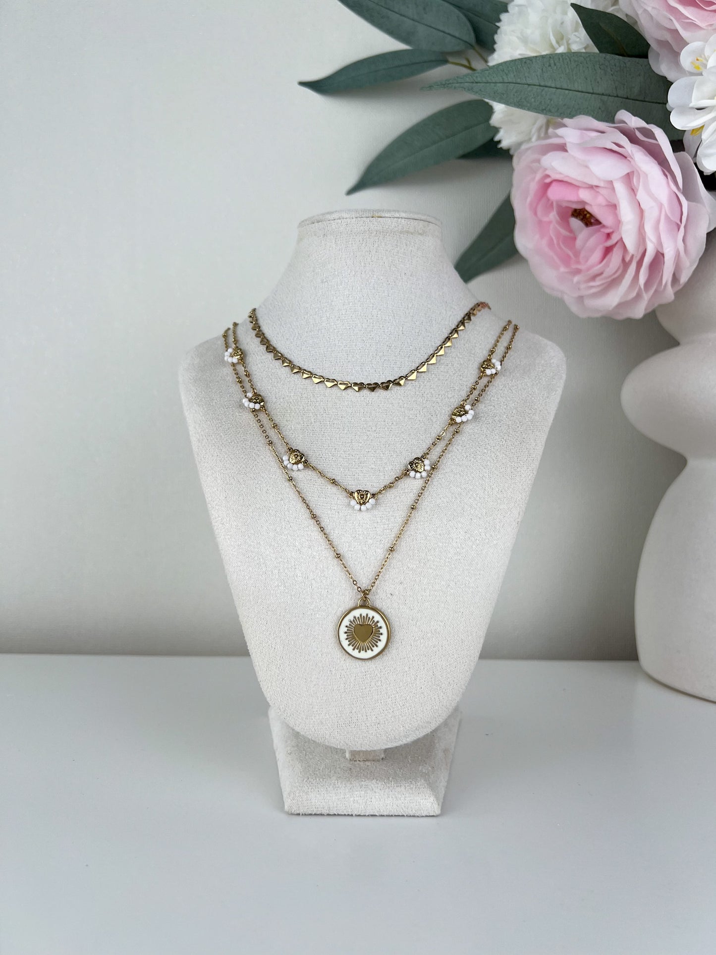 3-laagse ketting met verschillende bedels