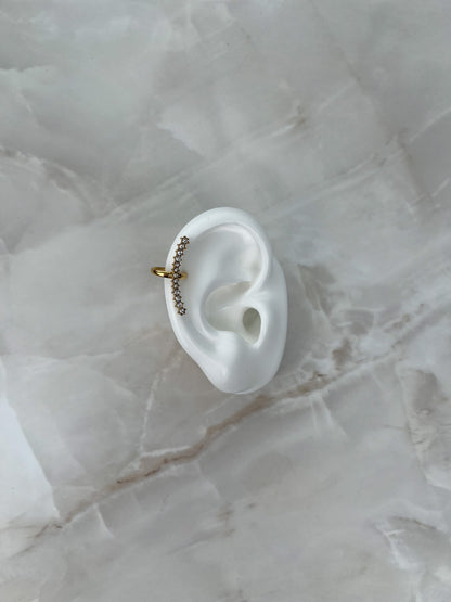Earcuff sparkle on your ear