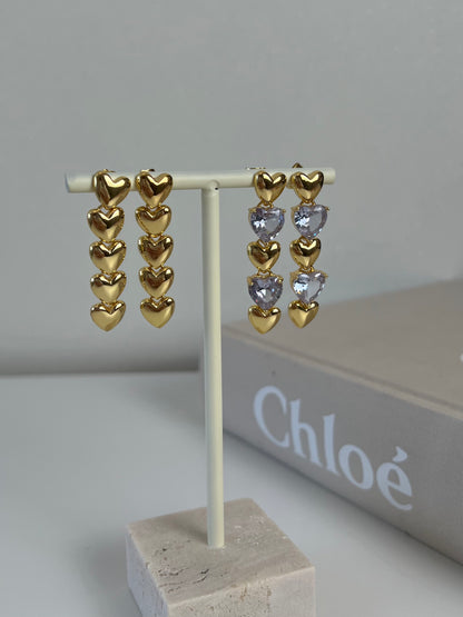 Oorbellen 5 hearts with strass hearts in a row