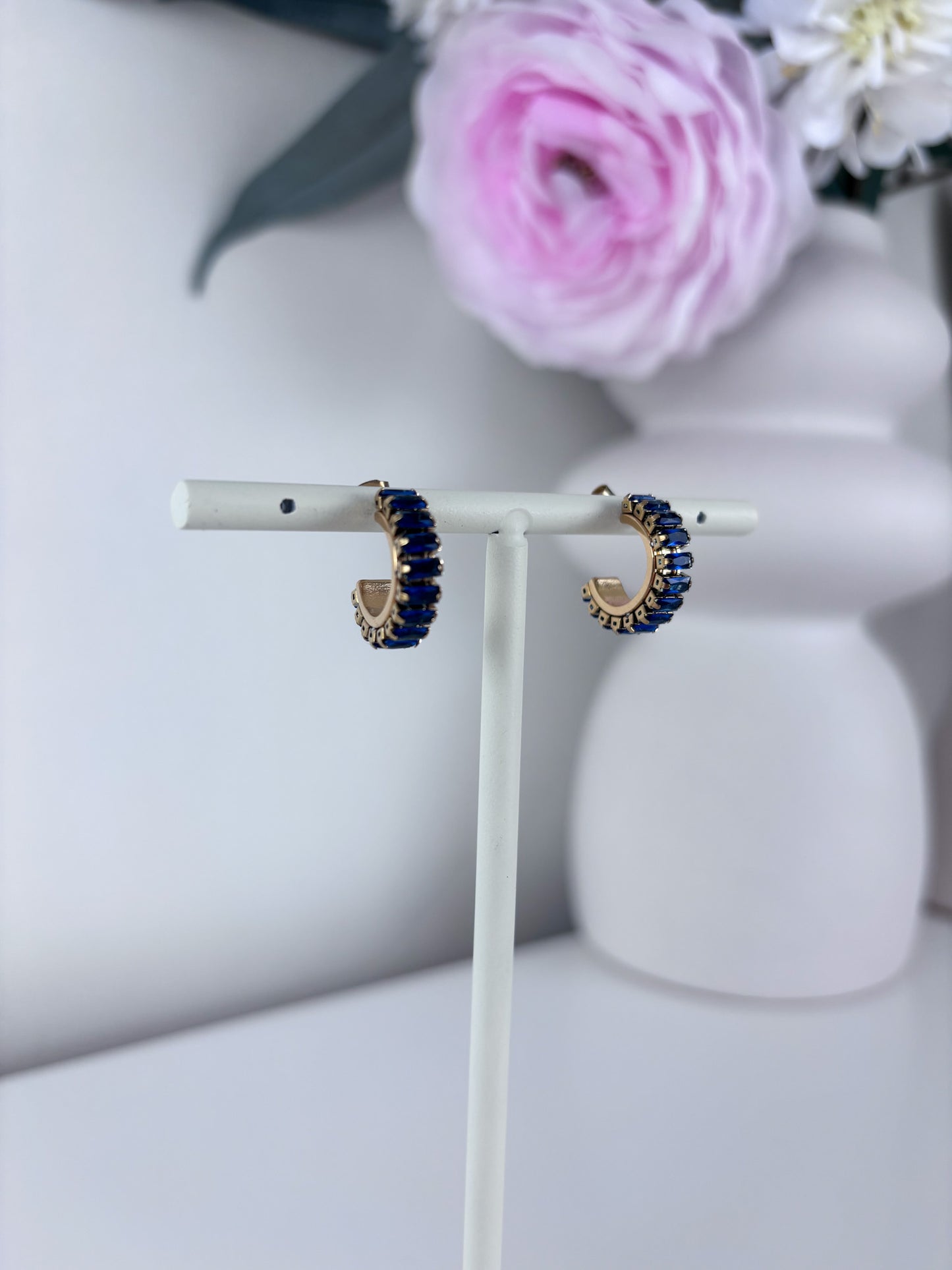 Oorbellen rond met gekleurde steentjes