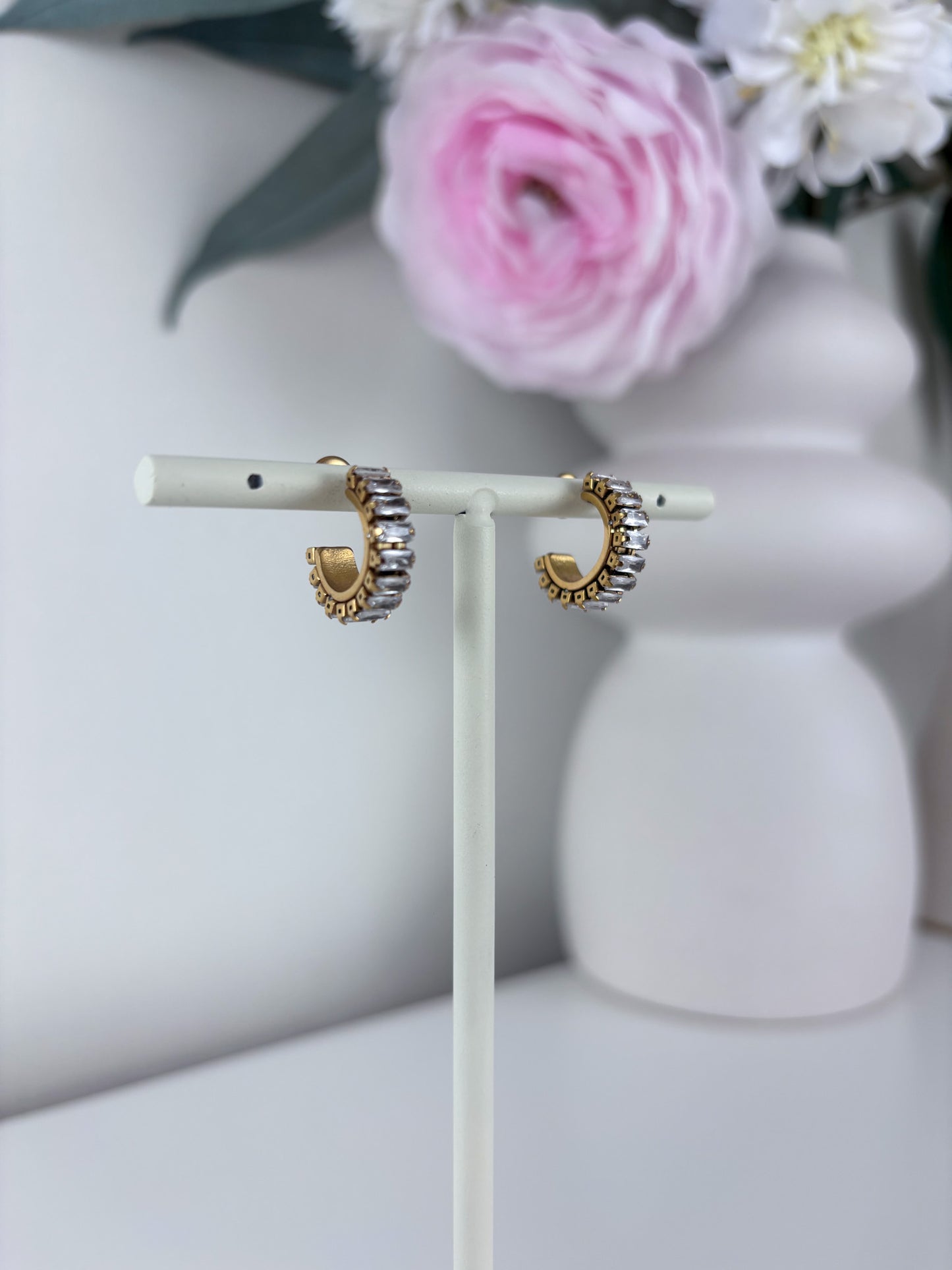 Oorbellen rond met gekleurde steentjes
