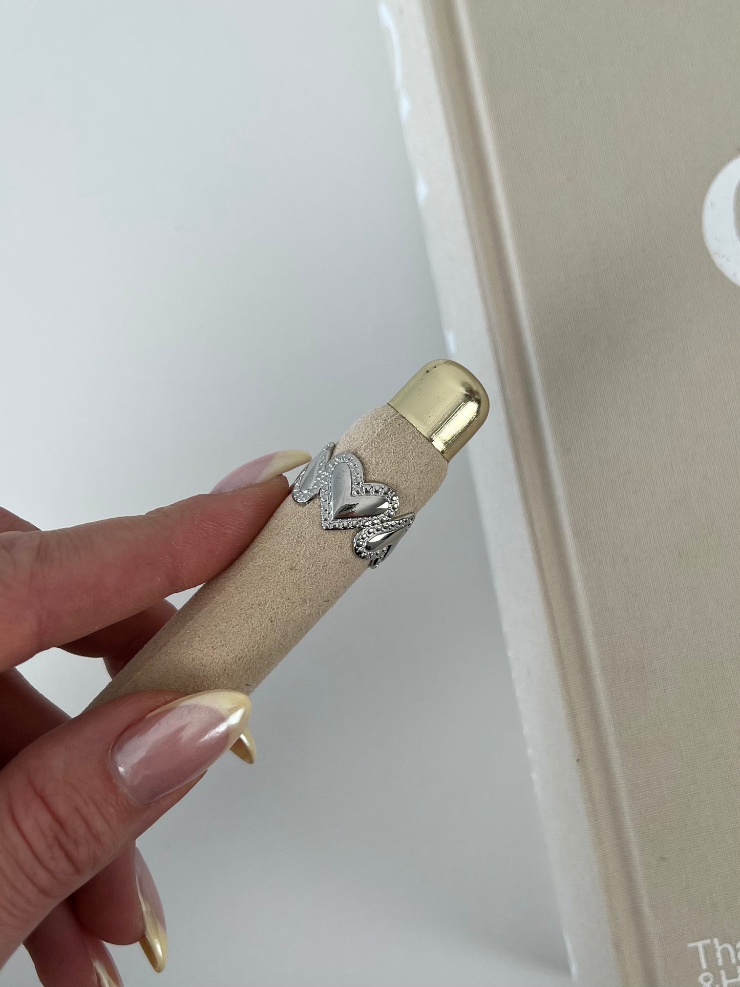 Ring hartjes ondersteboven