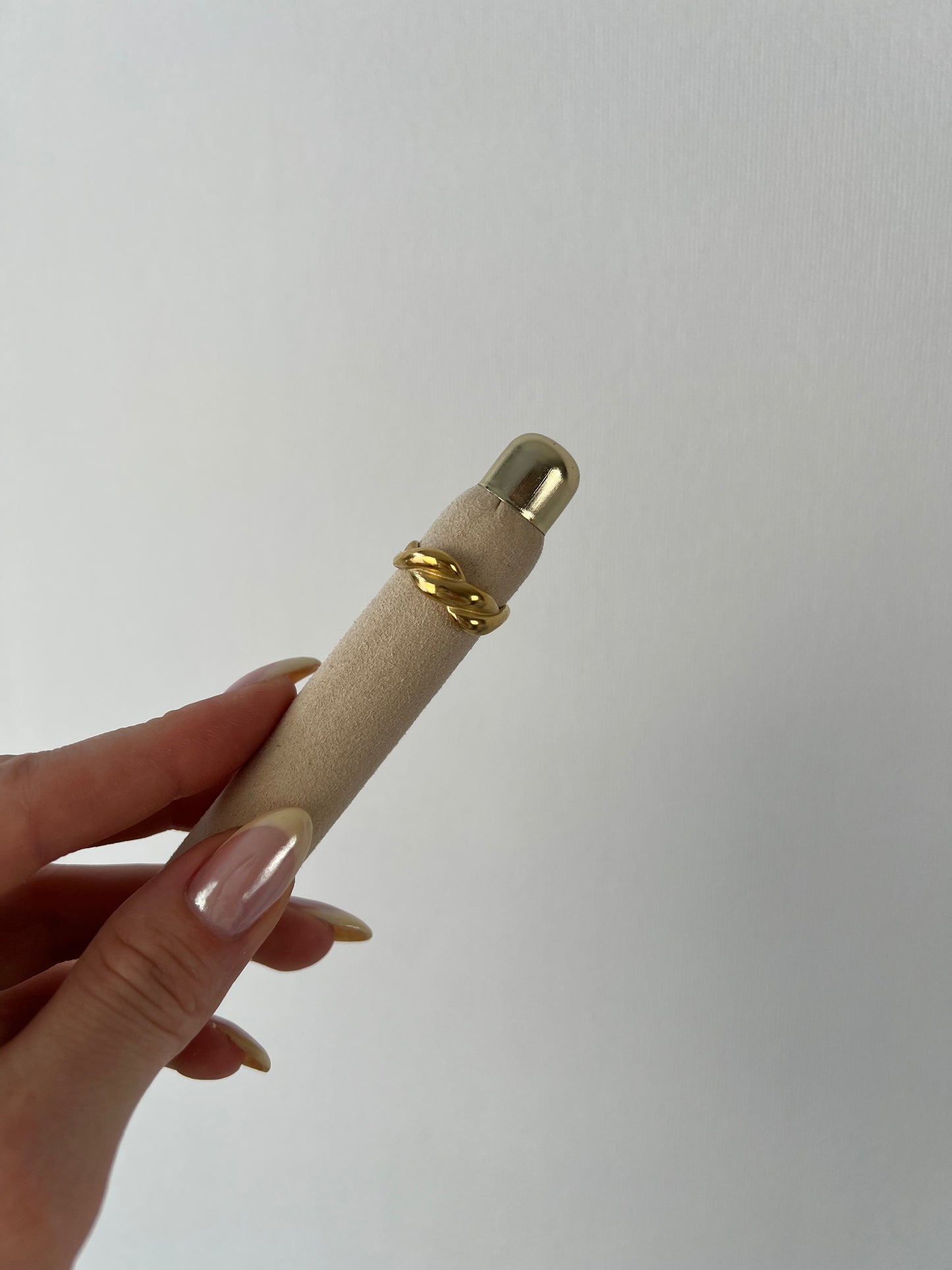 Ring interwoven
