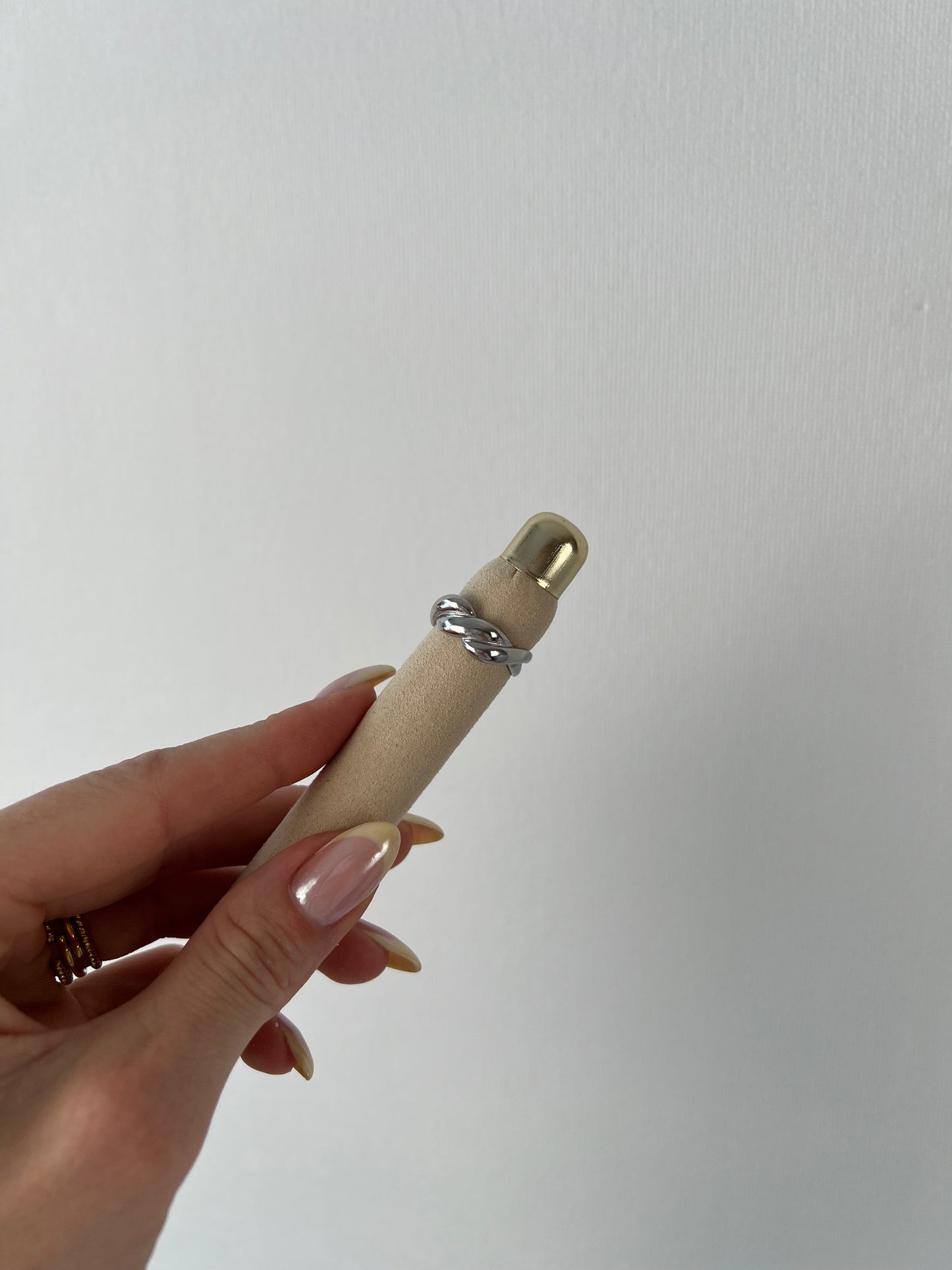 Ring interwoven