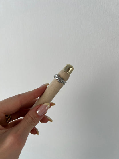Ring interwoven