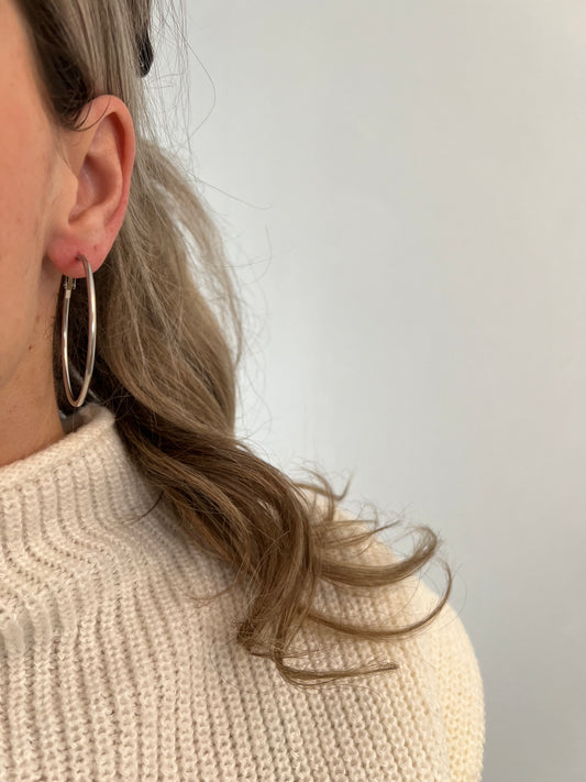 Thin hoop oorbellen 50mm