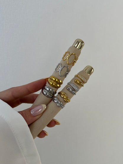 Ring interwoven
