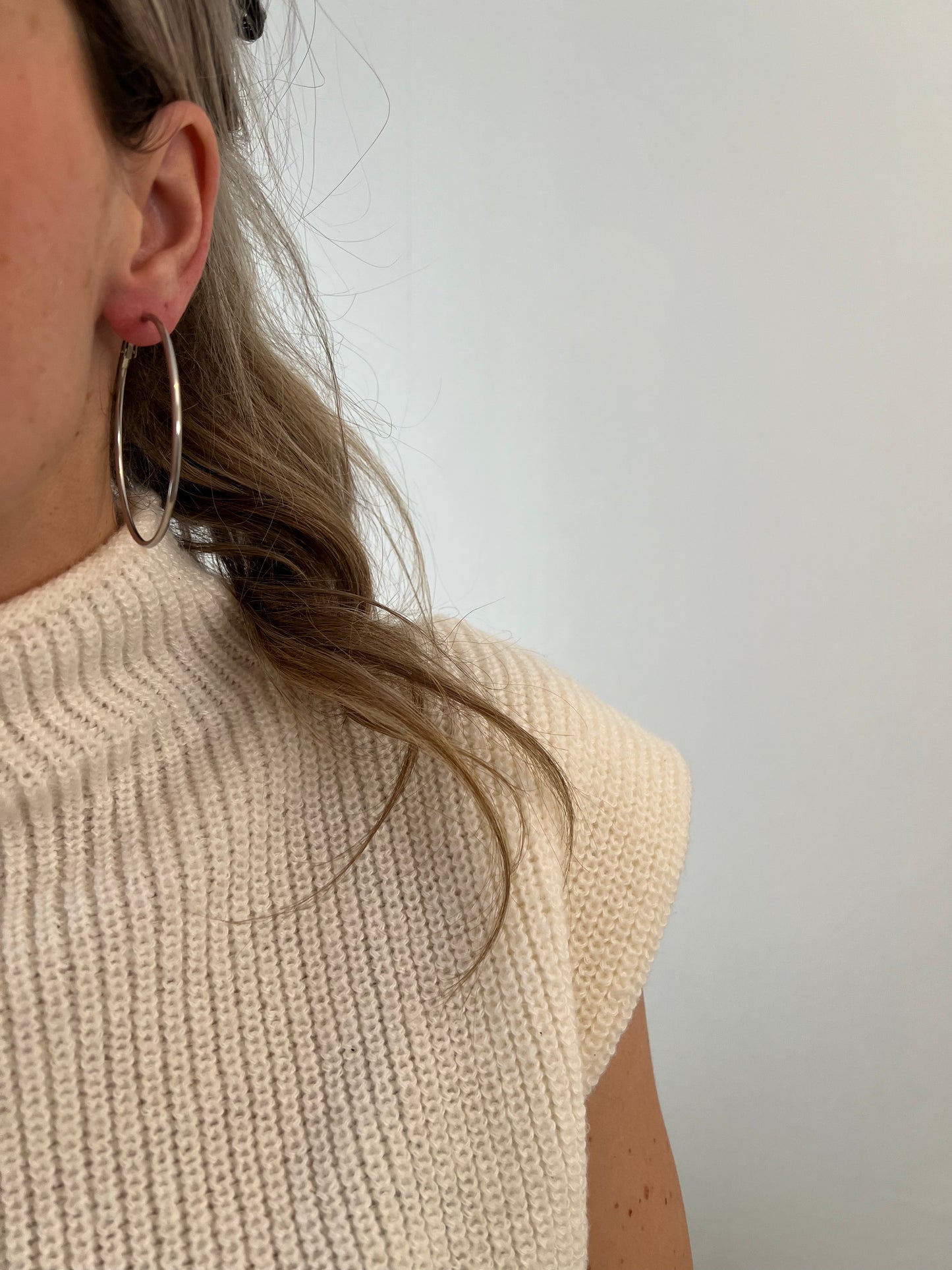 Thin hoop oorbellen 70mm
