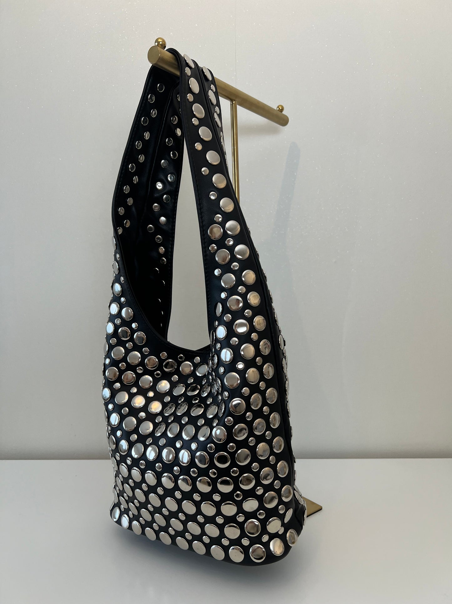 Schouder tas full studs PU