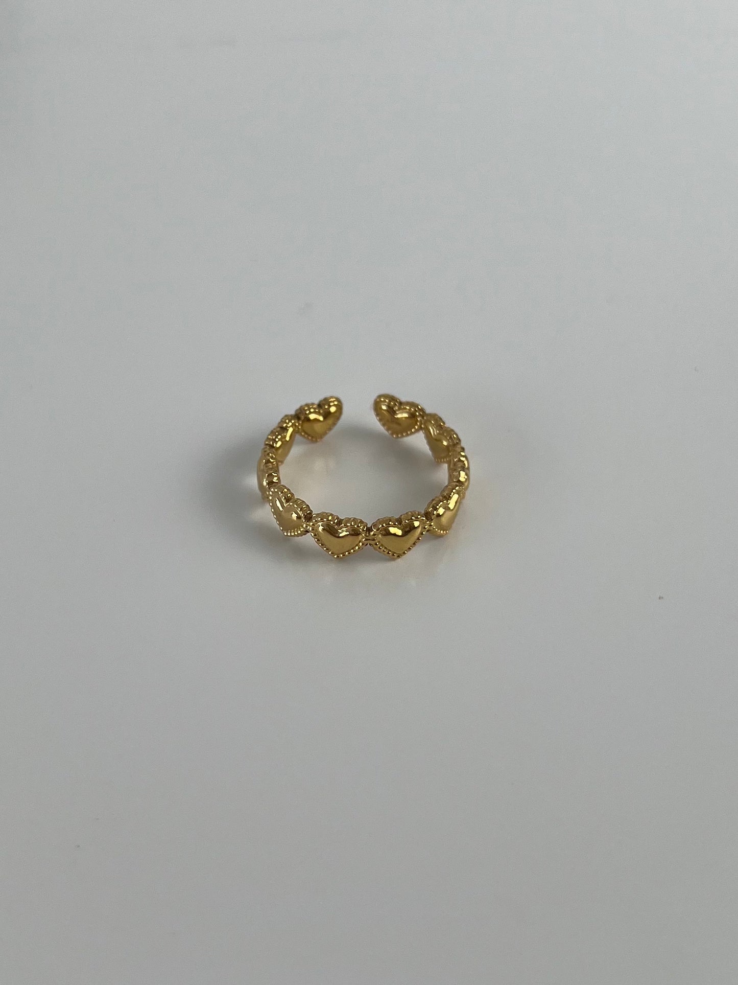 Ring small hearts met patroon